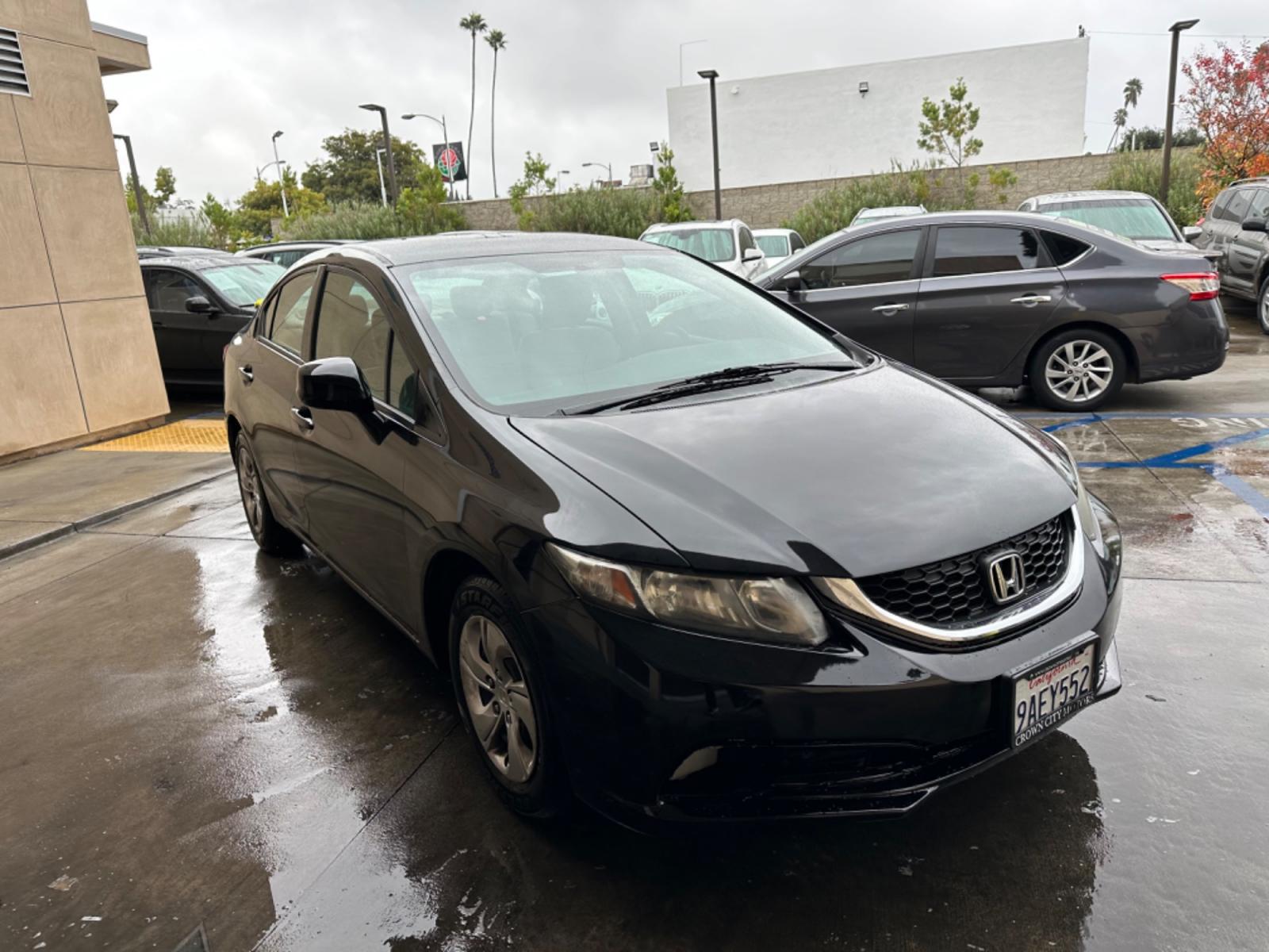 2013 Black /Grey Honda Civic LX Sedan 5-Speed AT (19XFB2F53DE) with an 1.8L L4 SOHC 16V engine, 5-Speed Automatic transmission, located at 30 S. Berkeley Avenue, Pasadena, CA, 91107, (626) 248-7567, 34.145447, -118.109398 - New Paint! Gas Saver! Discover Reliable and Efficient Driving: 2013 Honda Civic LX Now at Our Pasadena, CA Dealership Step into the world of efficiency and reliability with the 2013 Honda Civic LX, a standout choice now featured at our BHPH dealership in Pasadena, CA. Known for its dependable per - Photo #4